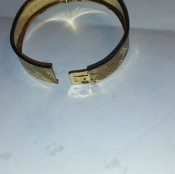 Bangle - Picture 4 of 4